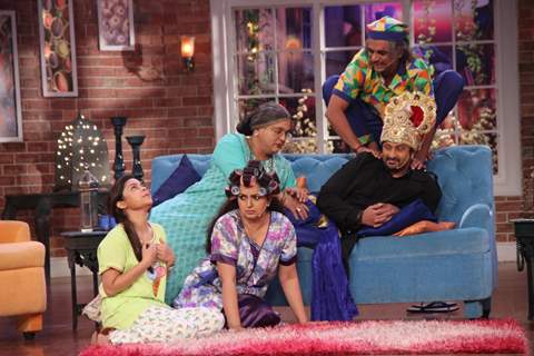 Comedy Nights With Kapil Hosted by Arshad Warsi