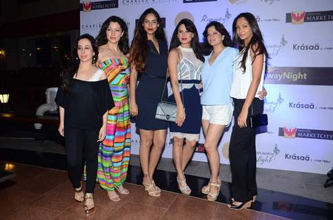 Aditi, Arzoo and Amy at Phoenix Market City Event