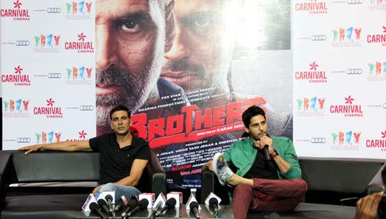 Akshay Kumar and Sidharth Malhotra for Promotions of Brothers at Carnival Cinemas,Indore