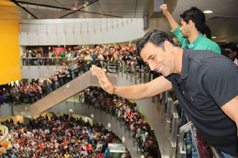 Crowd Gathered at Carnival Cinemas, Indore During Promotions of Brothers