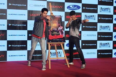 Akshay Kumar and Sidharth Malhotra pose for the media at the Launch of Brothers Mobile Game