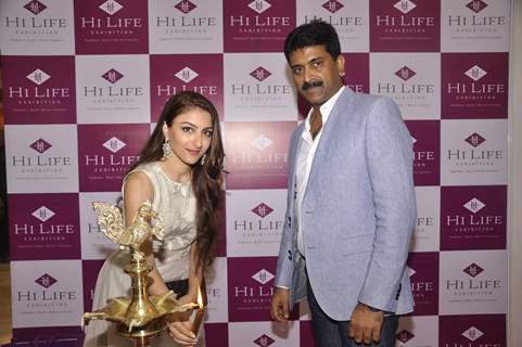 Soha Ali Khan Inaugurates Hi Life Exhibition