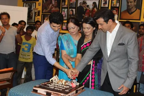 Itna Karo Na Mujhe Pyar Completes 150 Episodes