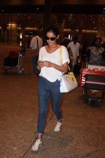 Sonal Chauhan Snapped at Airport