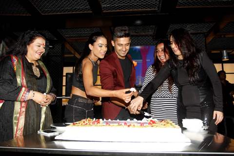 Apara Mehta, Nia Sharma and Ravi Dubey at Jamai Raja's Celebration