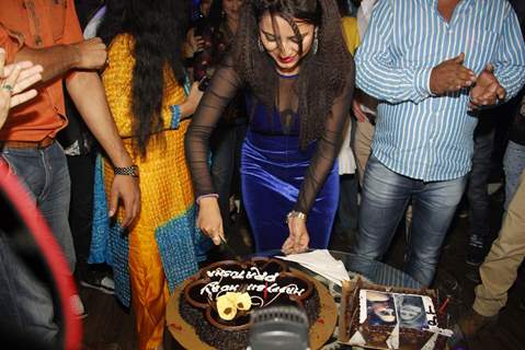 Pratyusha Banerjee Cuts Cake on Her Birthday