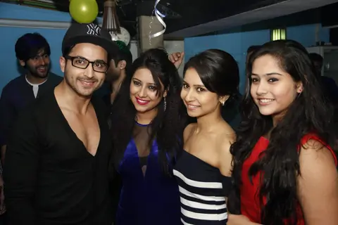 Dheeraj Dhoopar, Urmi and Vinny Arora at Pratyusha Banerjee's Birthday Bash
