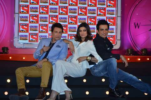 Sushmita Sen, Shekhar Suman and Sonu Sood at Launch of SAB TV's New Show Comedy Superstars