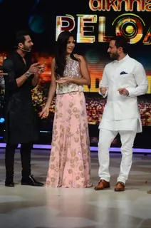 Shahid Kapoor in conversation with Saif Ali Khan during the Promotions of Phantom