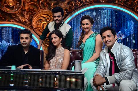 Celebs pose for the media at the Promotions of Phantom on Jhalak Dikhla Jaa 8