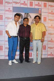 Sonu Niigam and Agam Kumar Nigam at &quot;Kya Batau&quot; Song Launch