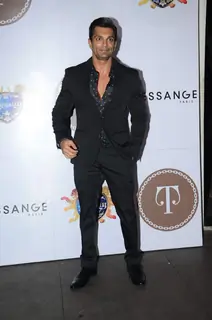 Karan Singh Grover at Bipasha Basu's Bash