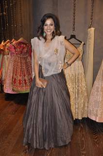 Manasi Scott at Shyamlal Bhumika's New Wedding Line Launch