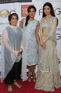 Divya Khosla, Guneet Monga and Richa Chadda at Globe Silicon Valley Award Function