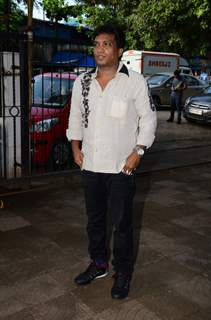 Sunil Pal at Prayer Meet of Shraddha Kapoor's Grandfather