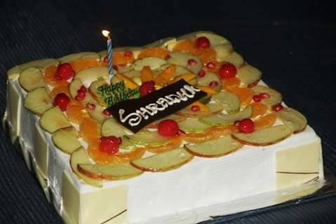 Shraddha Arya's Birthday Cake