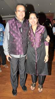 Suresh Wadkar with Wife Padma at 'Yeh Sham Mastaani' Evening