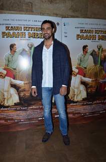 Kunal Kapoor at Special Screening of Kaun Kitney Paani Mein