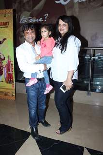 Rajpal Yadav With Family at Screening of Baankey Ki Crazy Baraat