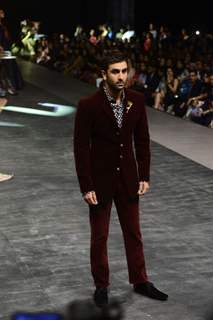 Ranbir Kapoor Walks the Ramp at Lakme Fashion Week