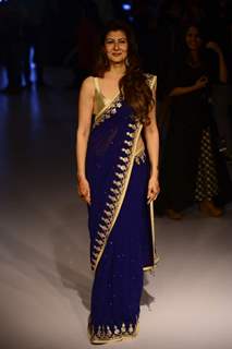 Sangeeta Bijlani at Lakme Fashion Week