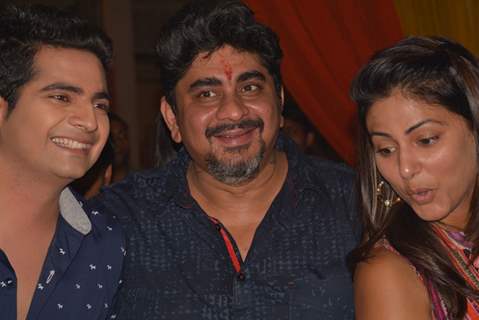 Rajan Shahi with Karan Mehra and Hina Khan at the Yeh Ristha Kya Kehlata Hai Celebrations