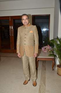 Suresh Wadkar poses for the media at his Birthday Bash