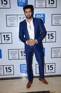 Manish Paul at Lakme Fashion Week Day 5