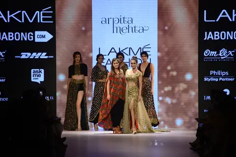Malaika Arora Khan at Lakme Fashion Week Day 5
