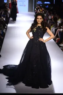 Esha Gupta at Lakme Fashion Week Day 5