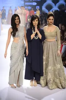 Nishka Lulla, Neeta Lulla and Tamannaah Bhatia at Lakme Fashion Week Day 5