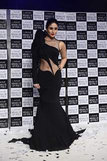 Kareena Kapoor at the Lakme Fashion Week Grand Finale