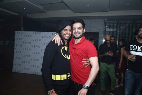 Karanvir Bohra poses with Karan Patel at his Birthday Bash