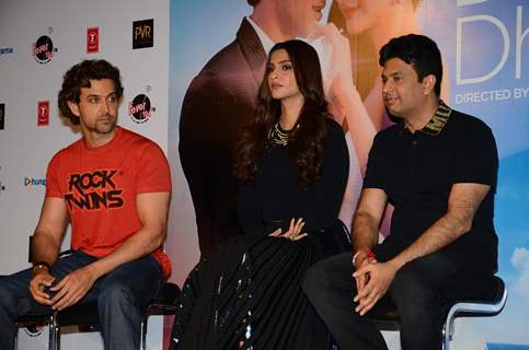 Hrithik Roshan, Sonam Kapoor and Bhushan Kumar at Song Launch of 'Dheere Dheere Se'