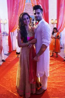 Karan Tacker and Shiny Doshi in Sarojini
