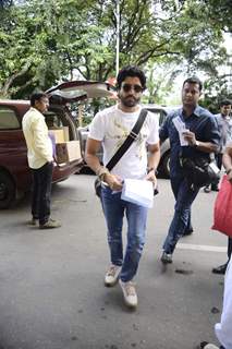 Farhan Akhtar Snapped at Airport