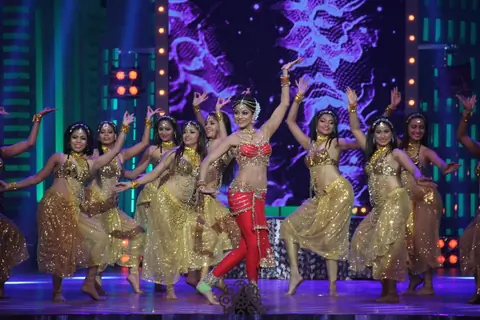 Shamita Shetty Performs at GR8 ITA Awards