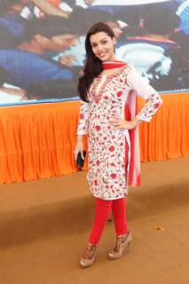 Calendar Girl Actress 'Kyra Dutt' at Pratap Sarnaik's 'Sanskriti Dahikala Utsav'