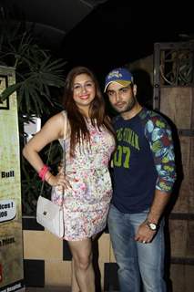 Vihbbiz and Vivian Dsena at Manmeet's Birthday Bash