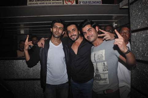 Kartik Aryan, Sunny Singh and Omkar Kapoor Promotes Pyaar Ka Punchnama 2