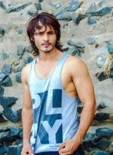 Ravi Bhatia