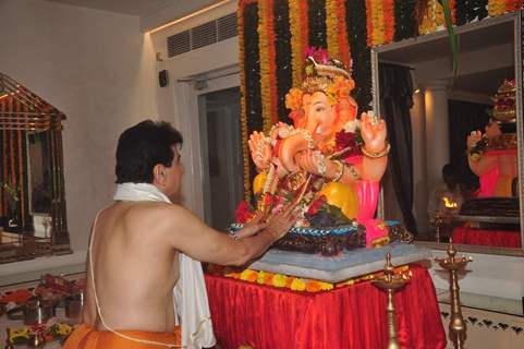 Jeetendra's Ganpati Pooja on Ganesh Chaturthi