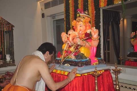 Jeetendra's Ganpati Pooja on Ganesh Chaturthi