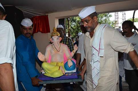 Nana Patekar Brings Ganpati Bappa Home