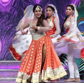 Debina Bonerjee Performs at Sony TV's Deva Shree Ganesha Show