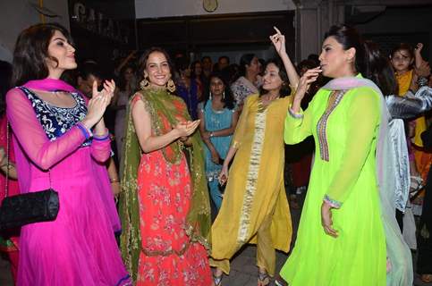 Daisy Shah, Sneha Ullal and Elli Avram at Salman Khan's Ganpati Celebration