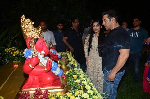 Salman Khan with Alizeh Agnihtri During His Ganesh Visarjan Procession
