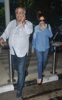 Boney Kapoor and Sridevi snapped at Airport