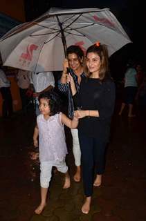 Neetu Singh and Riddhima Kapoor at Ganpati Visarjan