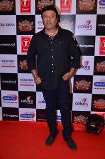 Anu Malik Pays Tribute to Gulshan Kumar